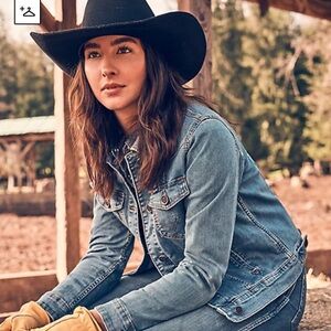 NWT🍀WRANGLER WOMEN'S  BLANKET LINED COWBOY DENIM JACKET